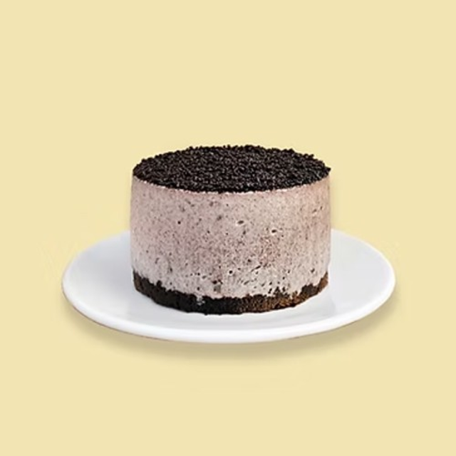 Mini Oreo Cake.