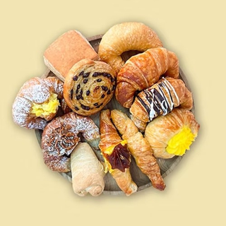 Facturas Por Docena. (by the Doz)